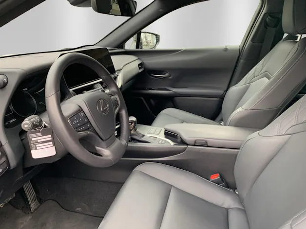 Lexus UX 250h F-Line