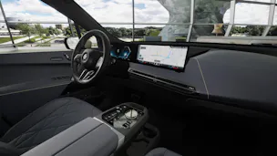 BMW iX xDrive60
