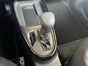 https://vehicle.imgix.net/4284011/c17a84ac-acca-4e5a-924c-5fb74c348281.jpg