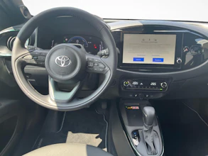 https://vehicle.imgix.net/4284011/d529432a-d28c-430b-b32c-43ceaf704946.jpg