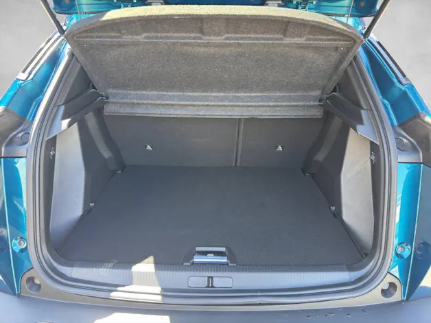 Peugeot 2008 1.2 Hybrid 145 GT