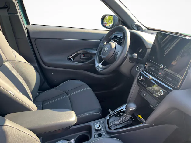 Toyota Yaris Cross 1.5 VVT-i HSD Premium AWD-i