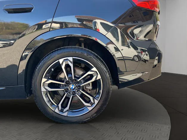 BMW iX2 30 xDrive