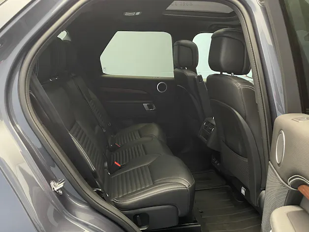 Land Rover Discovery 3.0 D I6 250 Dynamic SE