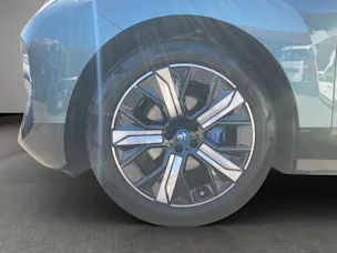 BMW iX xDrive40