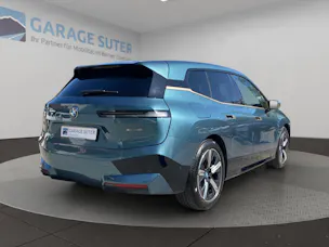 BMW iX xDrive40