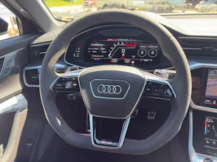 Audi RS6 Avant 4.0 V8 TFSI quattro T-Tronic