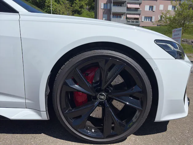 Audi RS6 Avant 4.0 V8 TFSI quattro T-Tronic