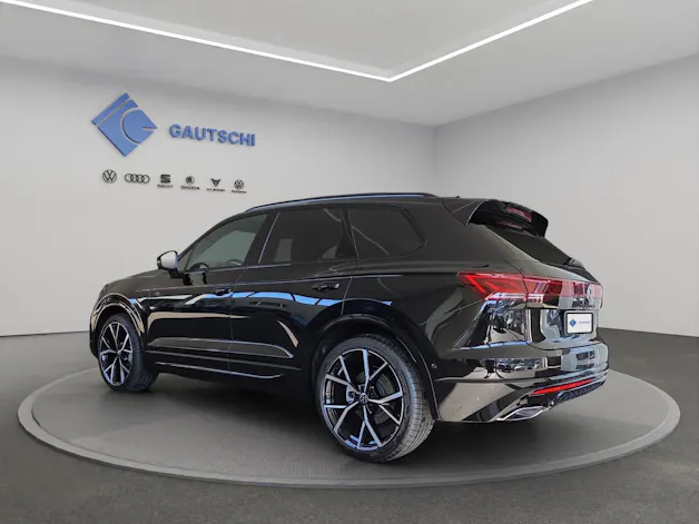 VW Touareg 3.0 TDI R-Line Final Edition Tiptronic
