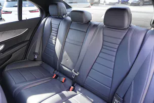 Mercedes-Benz E 200 4Matic Avantgarde 9G-Tronic AMG LINE!!!
