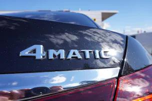 Mercedes-Benz E 200 4Matic Avantgarde 9G-Tronic AMG LINE!!!