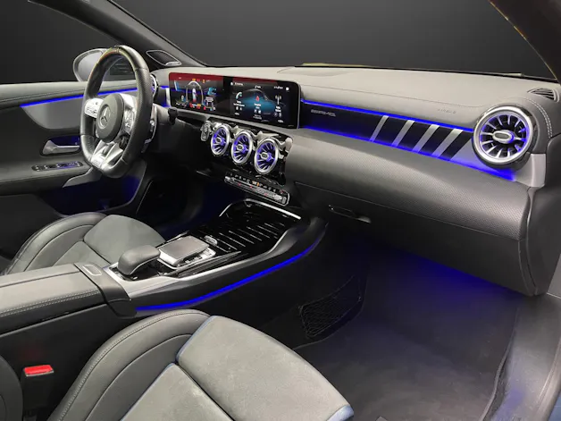 Mercedes-Benz A 35 AMG 4Matic Edition 1
