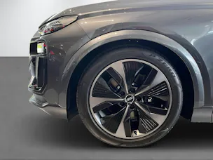 Audi SQ6 e-tron quattro