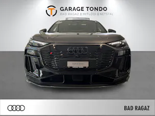 Audi SQ6 e-tron quattro