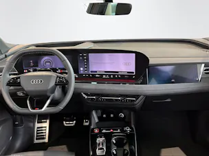 Audi SQ6 e-tron quattro