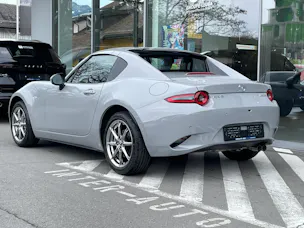 Mazda MX-5 RF Skyactiv-G 132 Exclusive-line