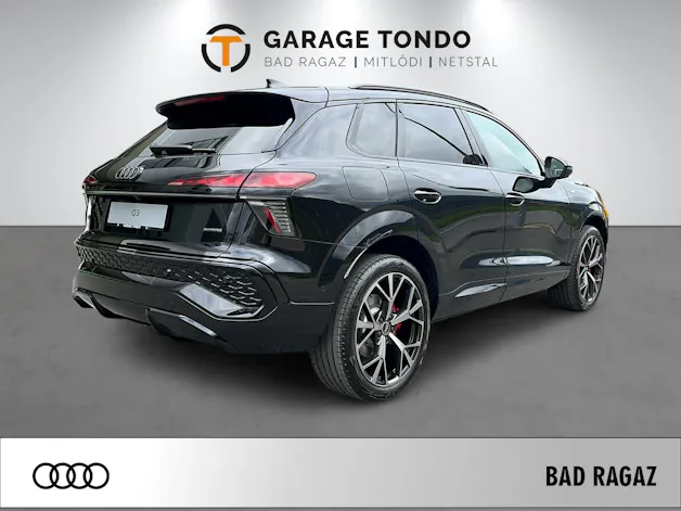 Audi Q3 SUV 2.0 TFSI S line quattro S-Tronic