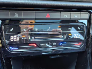 VW T-Roc 2.0 TSI R-Line DSG 4Motion