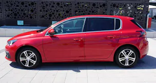 Peugeot 308 1.2 Pure Tech Allure EAT8