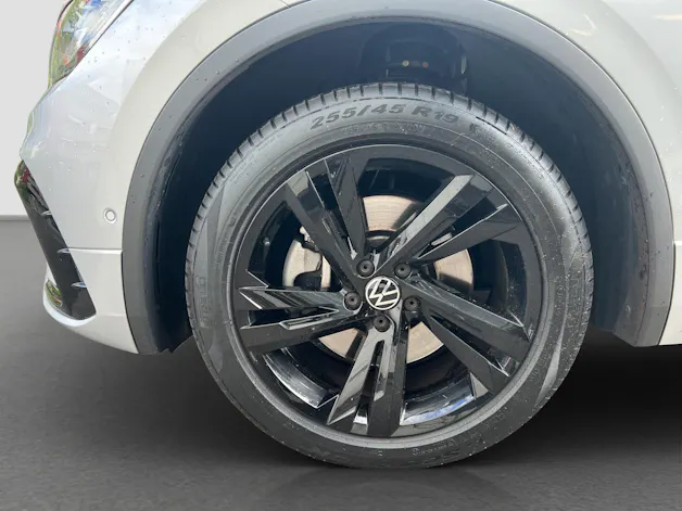 VW Tiguan 2.0 TDI SCR R-Line 4Motion DSG