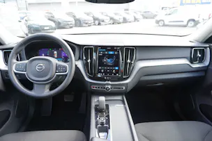 Volvo XC60 B4 Diesel Mild Hybrid AWD Momentum Geartronic