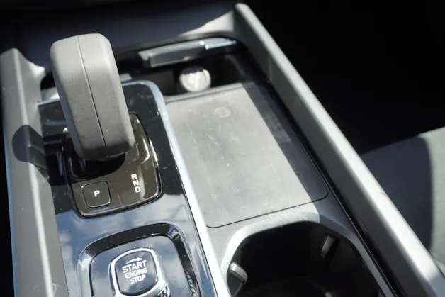 Volvo XC60 B4 Diesel Mild Hybrid AWD Momentum Geartronic