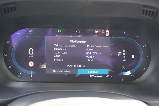 Volvo XC60 B4 Diesel Mild Hybrid AWD Momentum Geartronic