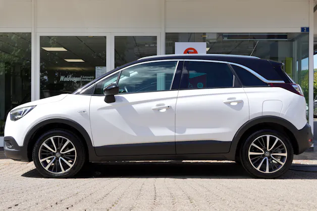 Opel Crossland X 1.2i TP Excellence Automatik