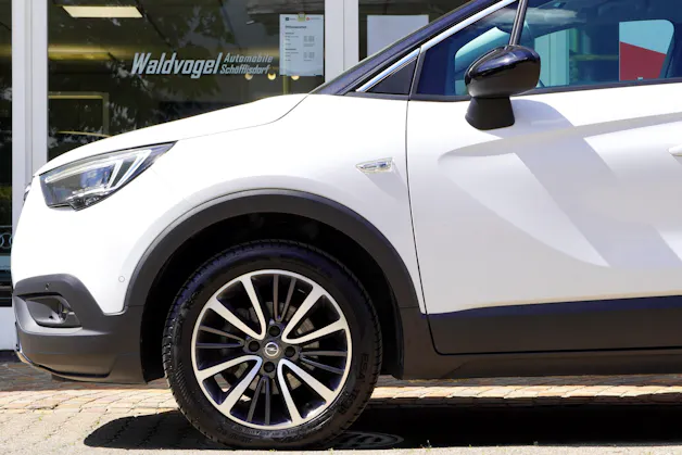 Opel Crossland X 1.2i TP Excellence Automatik