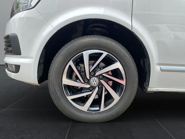 VW T6 Multivan 2.0 TDI