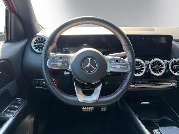 Mercedes-Benz GLA 200 4M AMG Line 8G-D