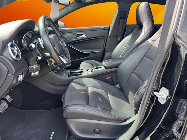 Mercedes-Benz CLA Shooting Brake 220 CDI 4Matic 7G-DCT