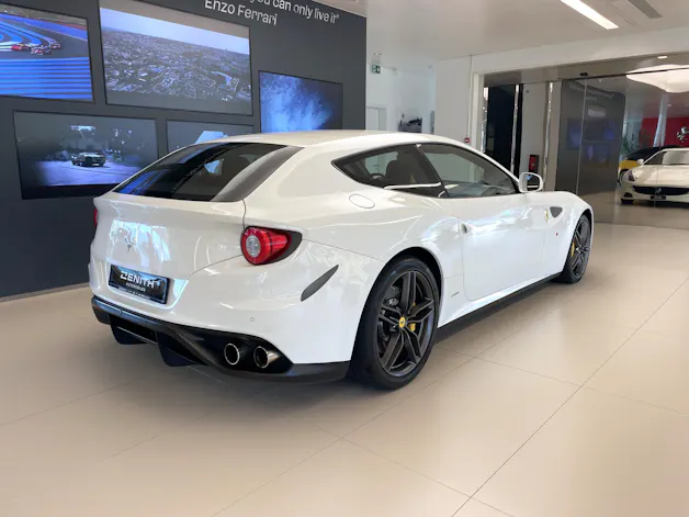 Ferrari FF