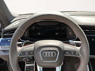 Audi RSQ8 quattro tiptronic