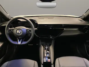 Alfa Romeo Junior 1.2 Ibrida Q4 Pack Tech