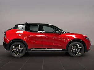 Alfa Romeo Junior 1.2 Intensa Q4 Sky