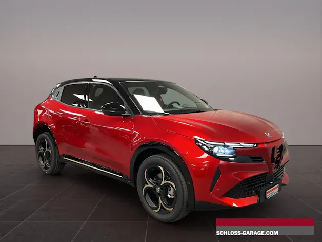 Alfa Romeo Junior 1.2 Intensa Q4 Sky