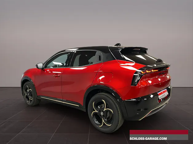 Alfa Romeo Junior 1.2 Intensa Q4 Sky