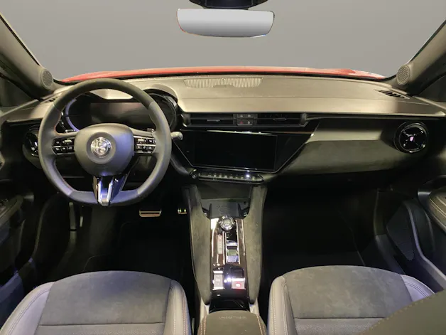 Alfa Romeo Junior 1.2 Intensa Q4 Sky