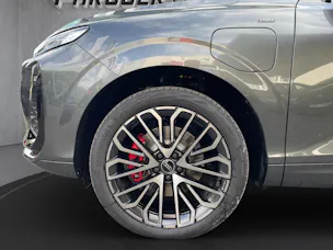 Audi Q3 SUV e-hybrid 200 kW S tronig