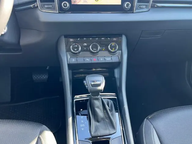 Škoda Karoq 1.5 TSI Tour DSG