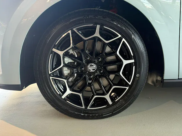 MG 4 Urban 54 kWh Premium