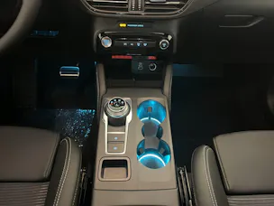 Ford Kuga 2.5 FHEV Sound Edition 4WD