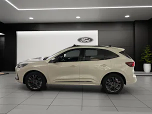 Ford Kuga 2.5 FHEV Sound Edition 4WD