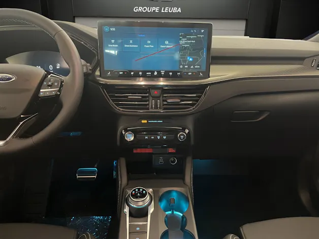 Ford Kuga 2.5 FHEV Sound Edition 4WD