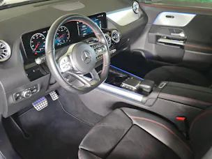 MERCEDES-BENZ GLA 250 4Matic AMG Line 8G-DCT