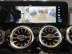 MERCEDES-BENZ GLA 250 4Matic AMG Line 8G-DCT