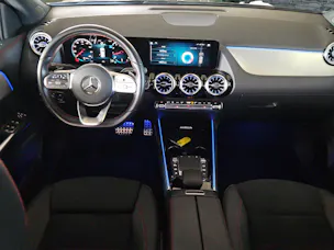 MERCEDES-BENZ GLA 250 4Matic AMG Line 8G-DCT
