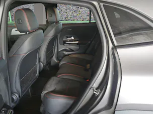 MERCEDES-BENZ GLA 250 4Matic AMG Line 8G-DCT