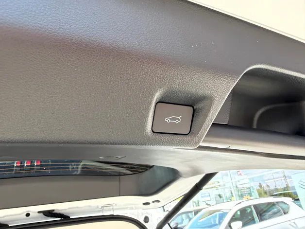 FORTHING 9 1.5T PHEV 7 Sitze Full Option Plugin